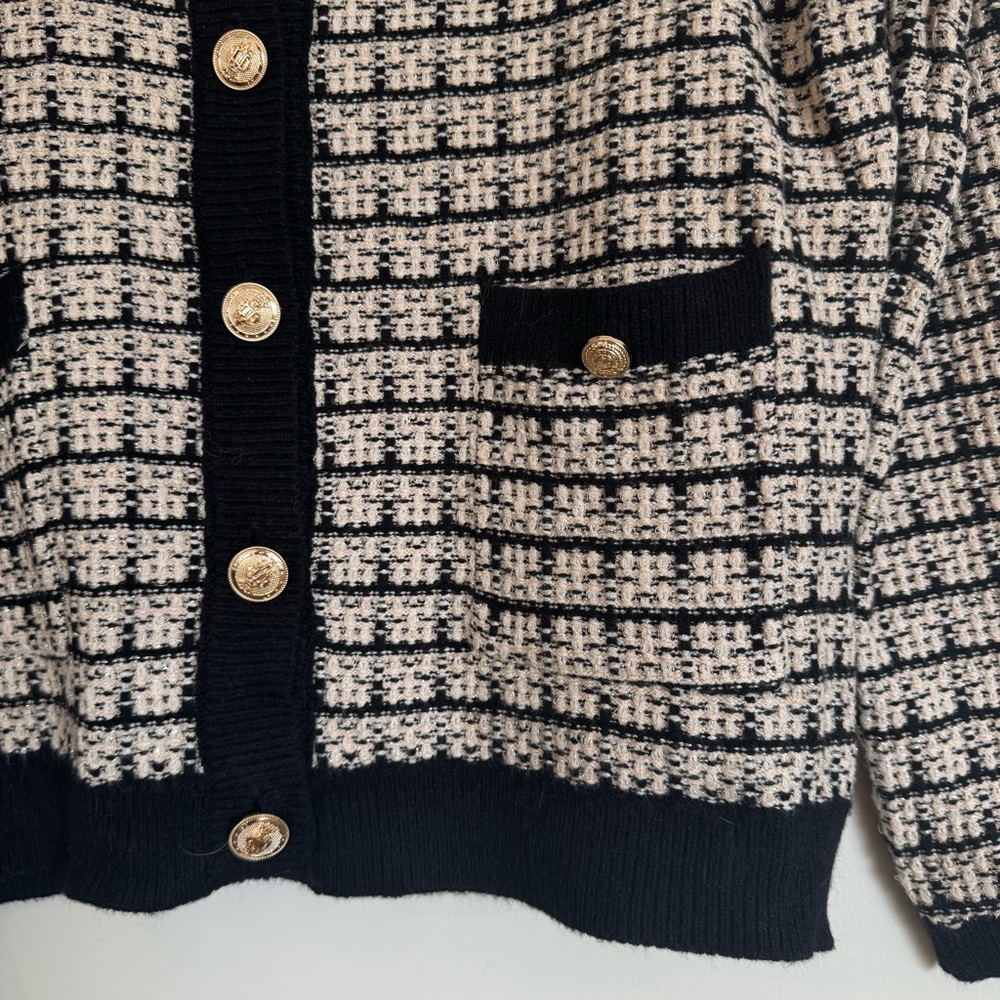 Vici Black and Cream Sweater